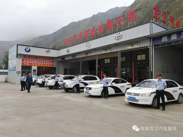 金錘鈑金，銀槍噴漆！龍江汽修值得信賴！